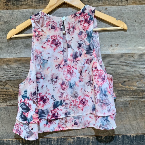 Show Me Your Mumu King Crop Floral - Picture 2 of 3